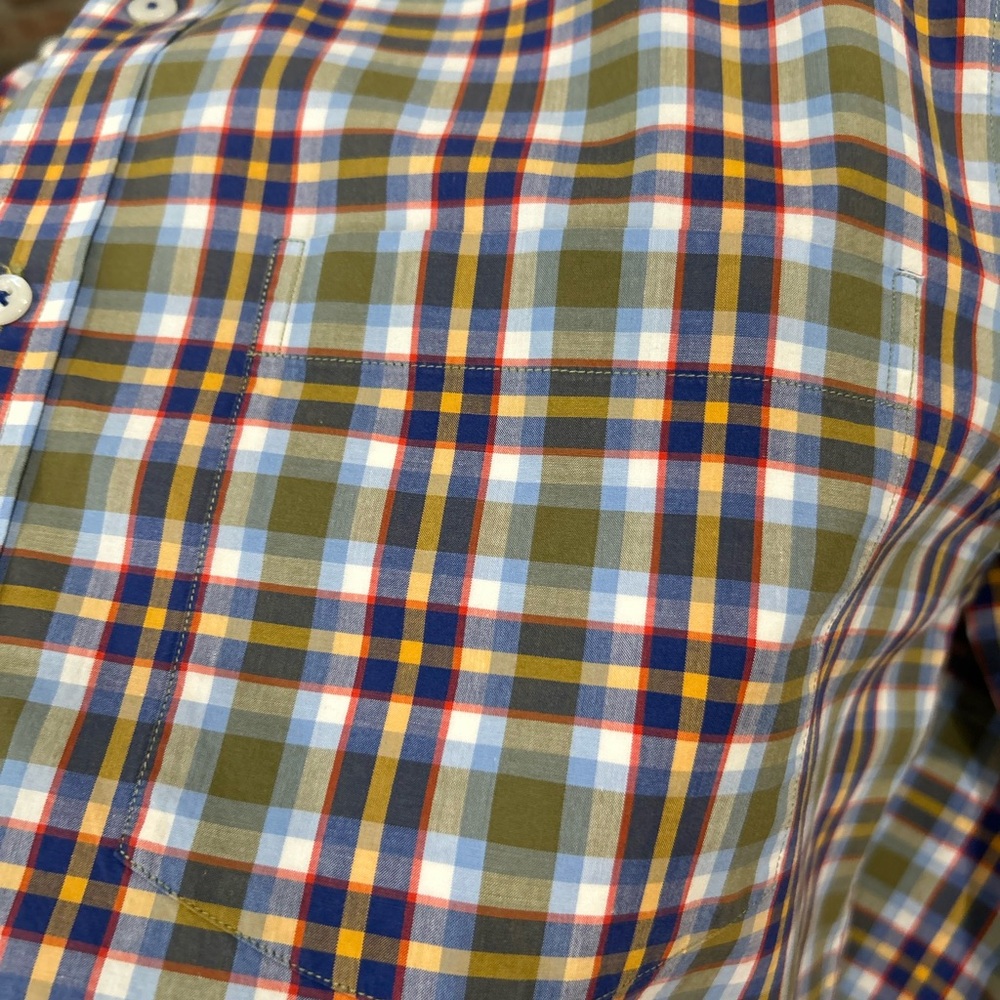 Southern Pines Men’s Medium Button up long sleeve plaid 100% cotton - Picture 6 of 10